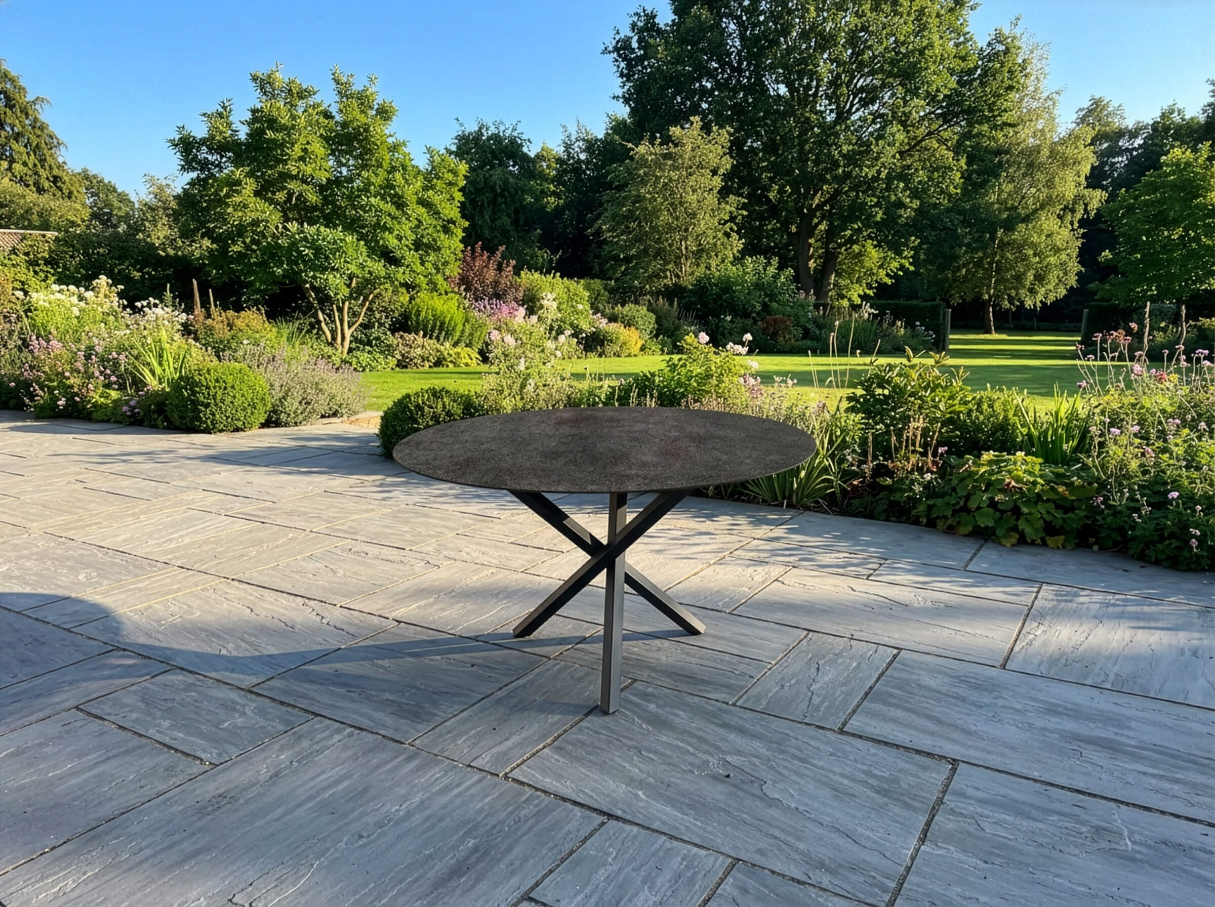 Platz für einen Gartentisch