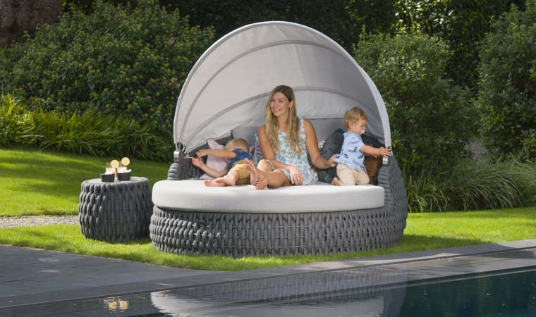 Maui Daybed